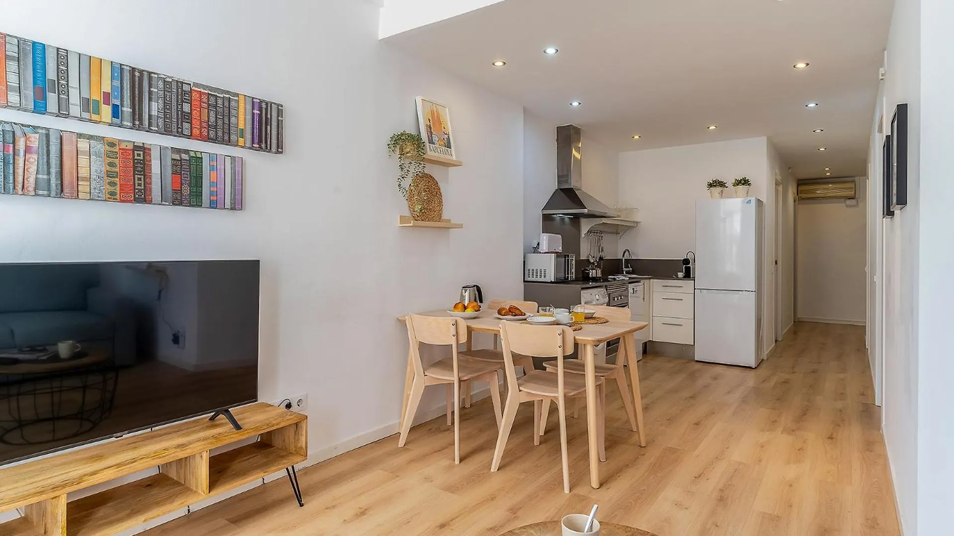 1774 - Ab Saint Joseph Apartment Barcelona 0*,  Spain